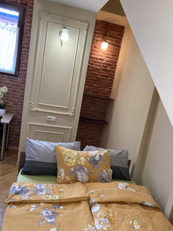 Historic Apartments "1868 Tbilisi" Best Location Buitenkant foto