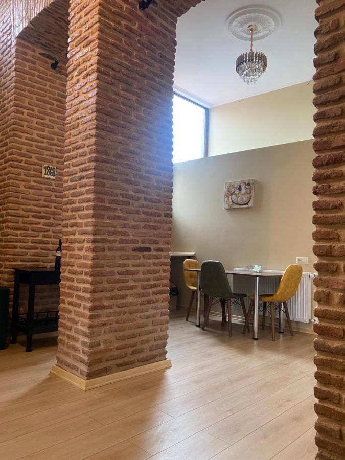 Historic Apartments "1868 Tbilisi" Best Location Buitenkant foto
