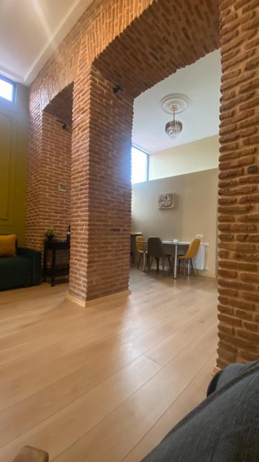 Historic Apartments "1868 Tbilisi" Best Location Buitenkant foto