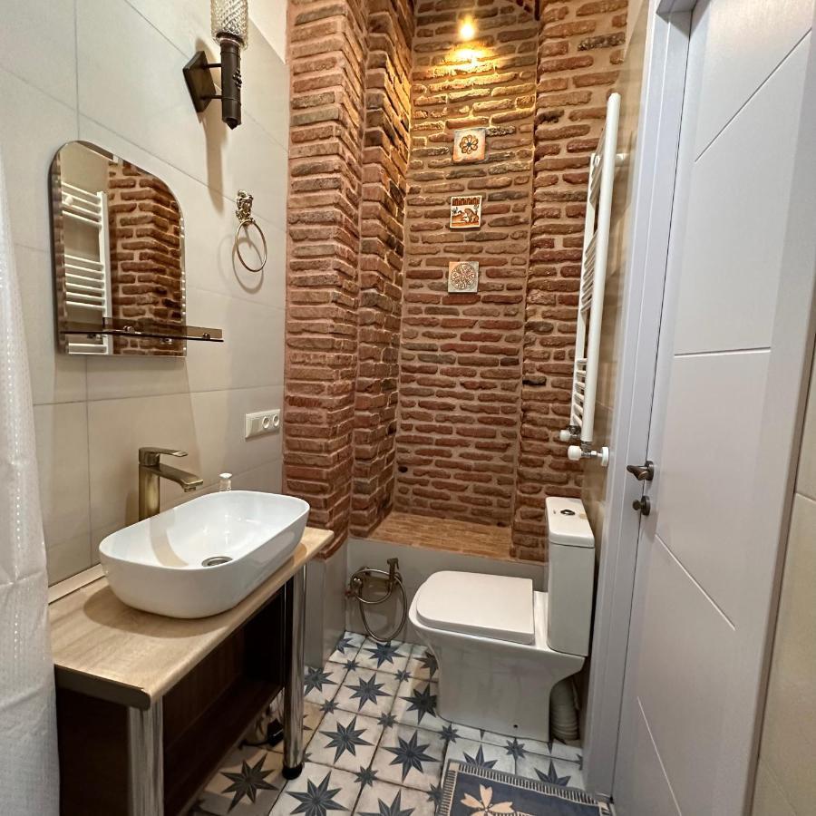 Historic Apartments "1868 Tbilisi" Best Location Buitenkant foto